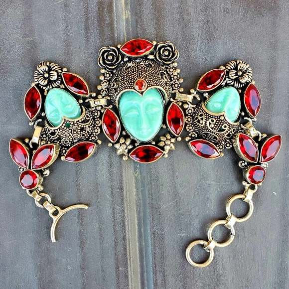 New Carved 3 Blue Goddess Face Garnet 925 Silver Bracelet. - Picture 11 of 15